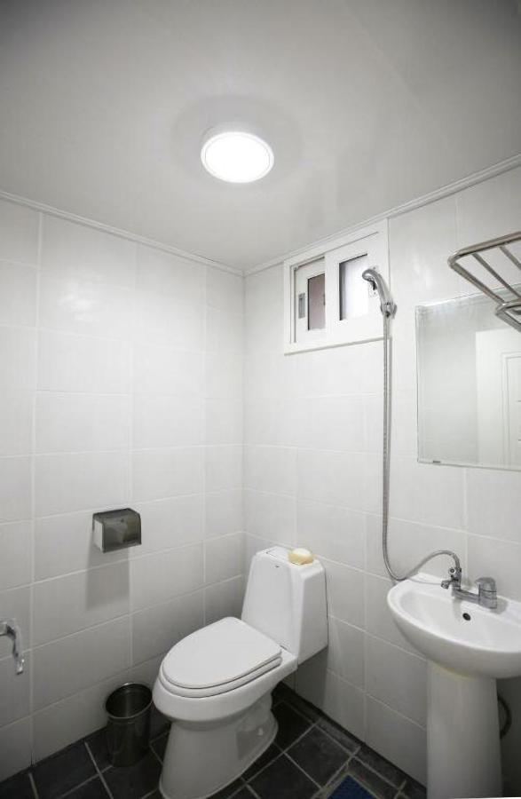 Ian Guesthouse 济州市 外观 照片